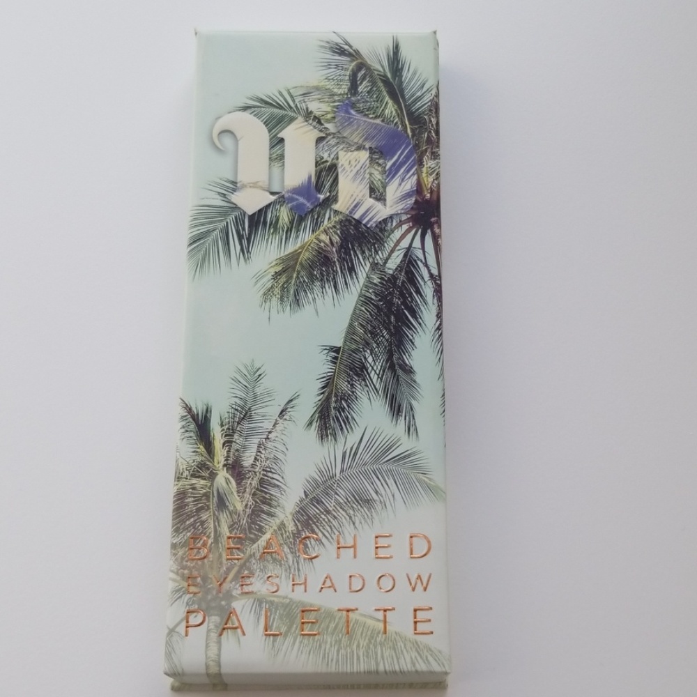 Urban Decay Beached Eyeshadow Palette NEW!